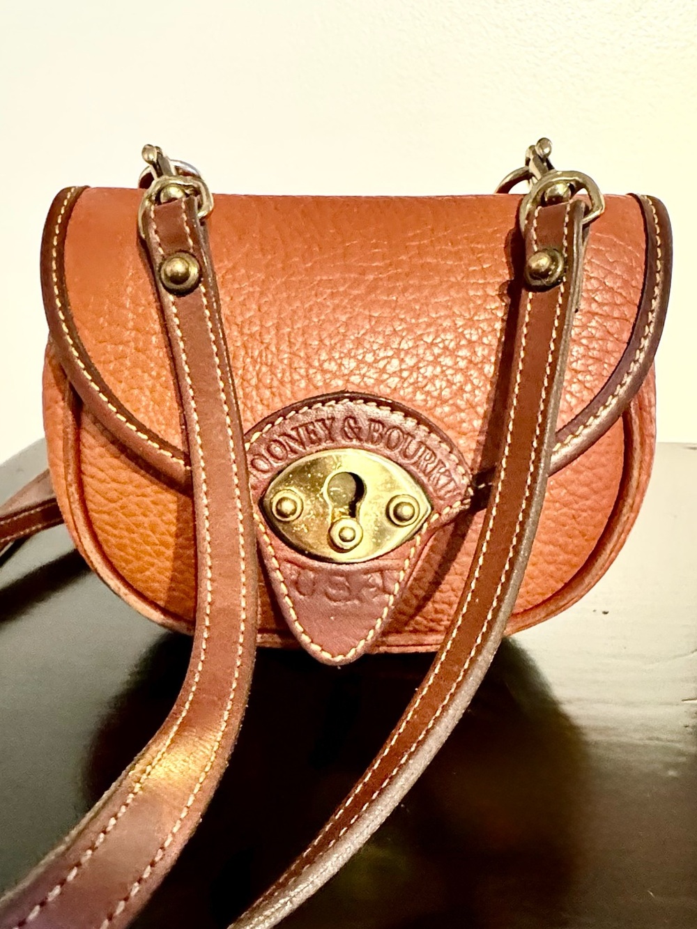 Vintage Dooney & Bourke AWL Cavalry Mini Crossbody Belt Bag R74 Tan